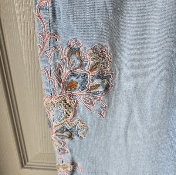 Inc International Jeans Women Sz 6 Blue 32×28 High Rise Embroidered Straight - Picture 7 of 15